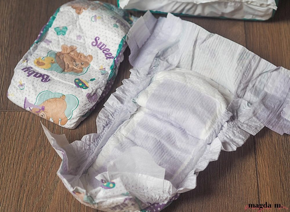 pampers 4 90 szt biedronka