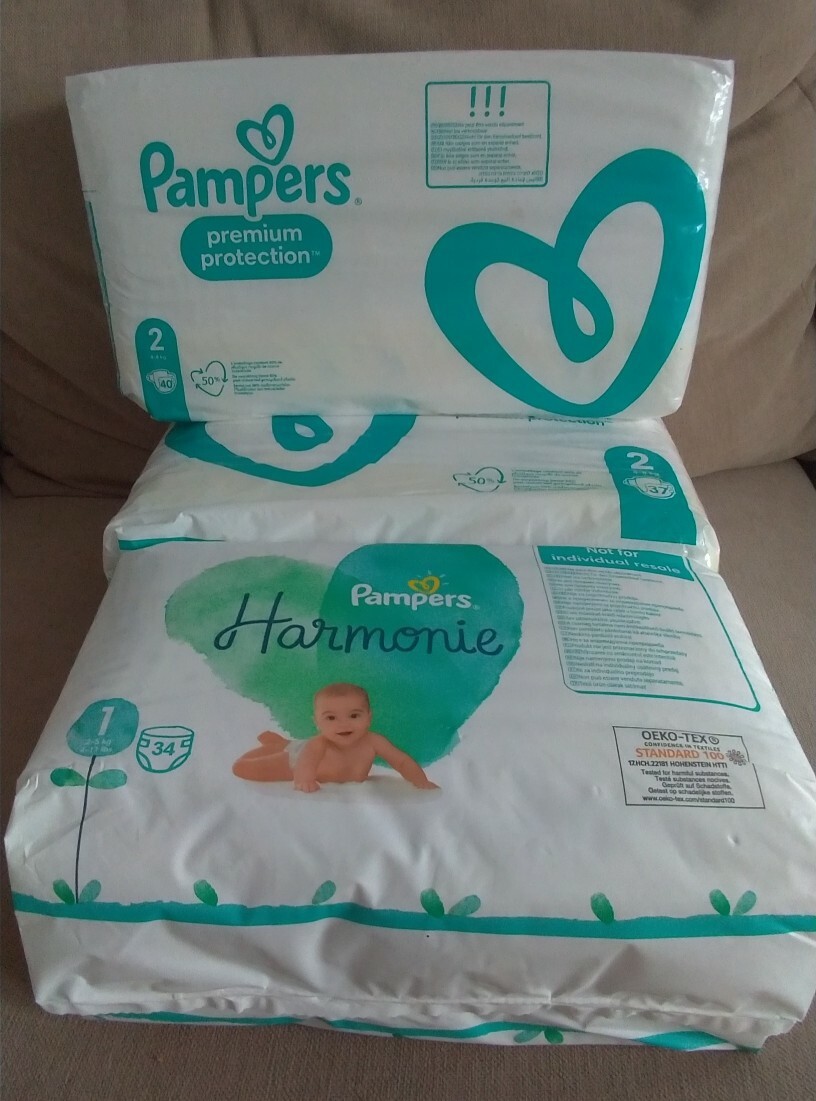 monthly pack pampers